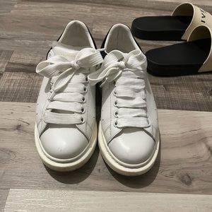 AUTHENTIC Alexander McQueen Sneakers
